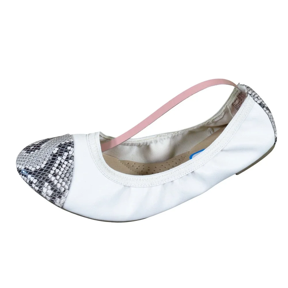 Time‎ and Tru Scrunch Women Ballet Flat 10 Wide Comfort White Snakeskin Print